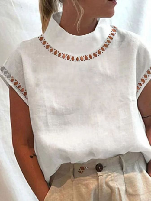 Blusa Vanessa Vintage Gola Alta e Manga Japonesa