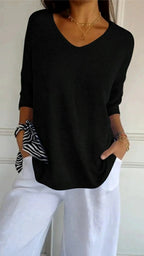 Compre 1 Leve 3 Blusinhas Luna® com decote V e Malha Leve